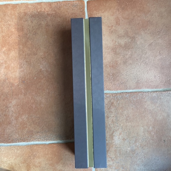 Don Julio 1942 Gift Box & Empty Bottle - Picture 9 of 10